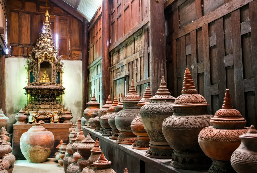 พิพิธภัณฑ์เครื่องปั้นดินเผากวานอาม่าน